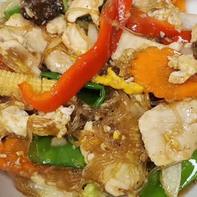 Pad Woon Sen.